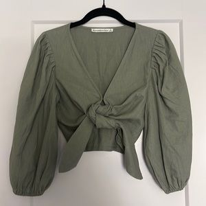 Abercrombie cropped tie front linen blend top in olive